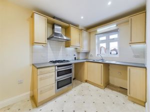 Kitchen- click for photo gallery